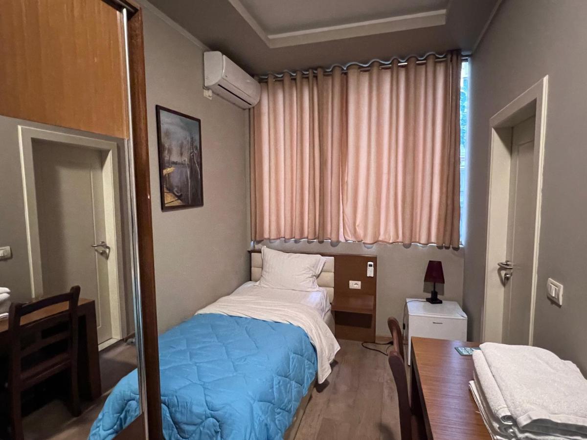 Bobi Hotel Shkoder Exterior photo