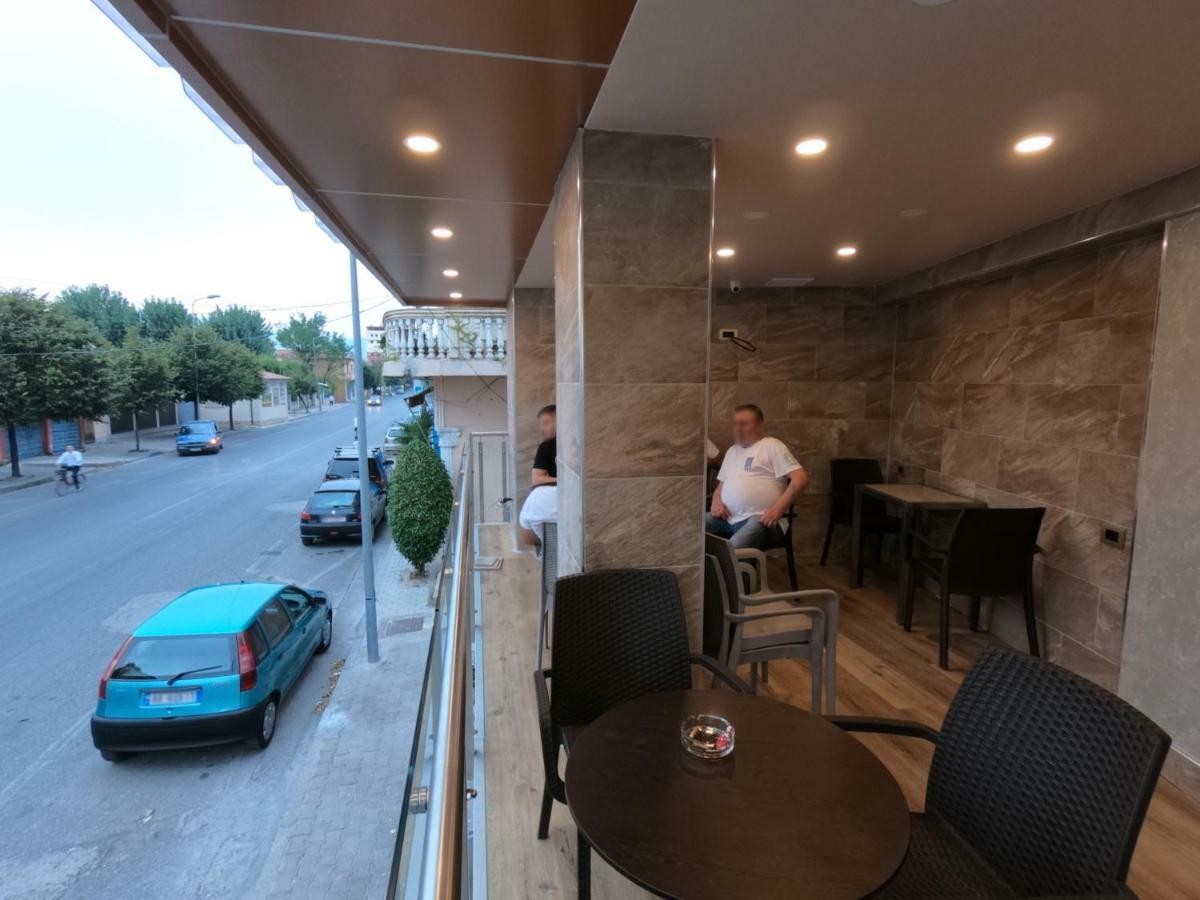 Bobi Hotel Shkoder Exterior photo